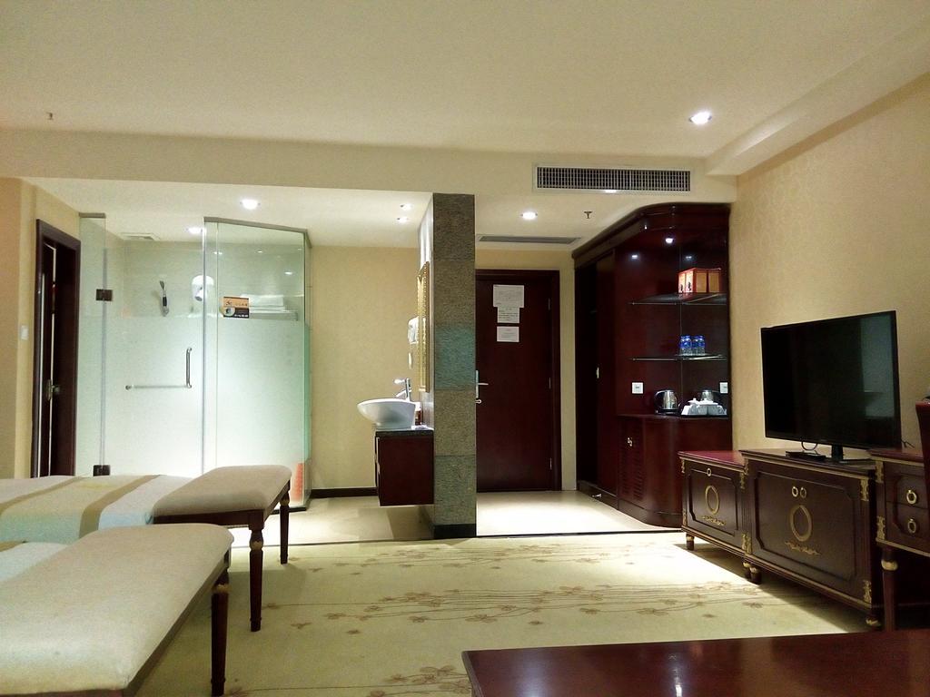 Guangzhou Li Gang Hotel Oda fotoğraf