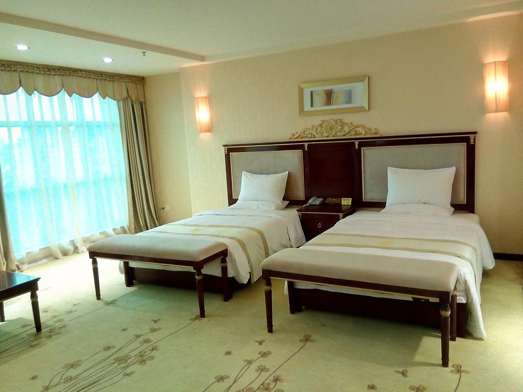 Guangzhou Li Gang Hotel Oda fotoğraf