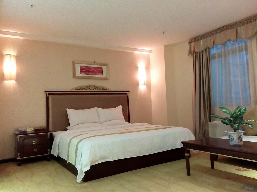 Guangzhou Li Gang Hotel Oda fotoğraf